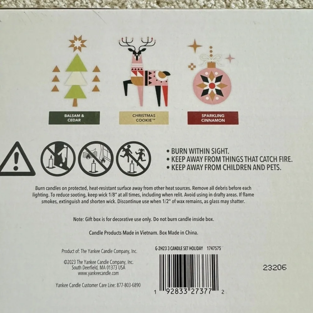 3-Pc. Gift Set of Balsam Cedar, Christmas Cookie & Sparkling Cinnamon Candles‎
